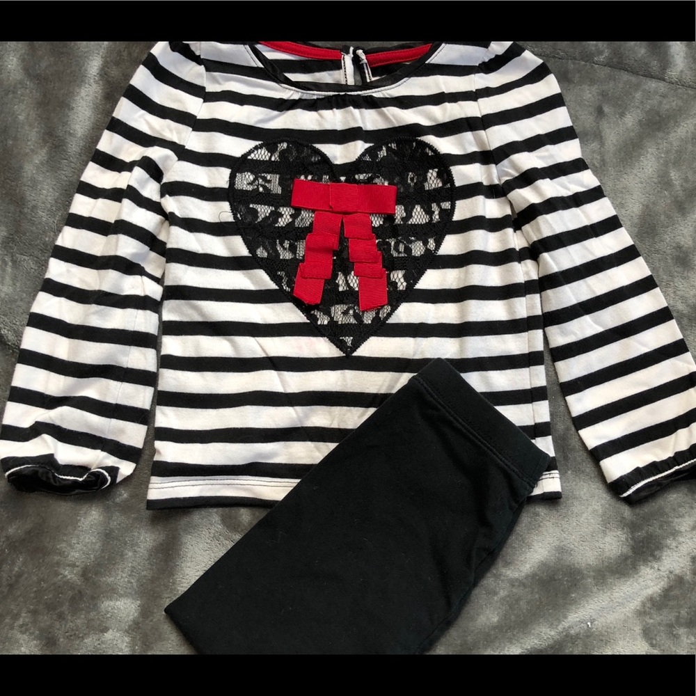 Cherokee Black Striped Heart Embellished Shirt 3T